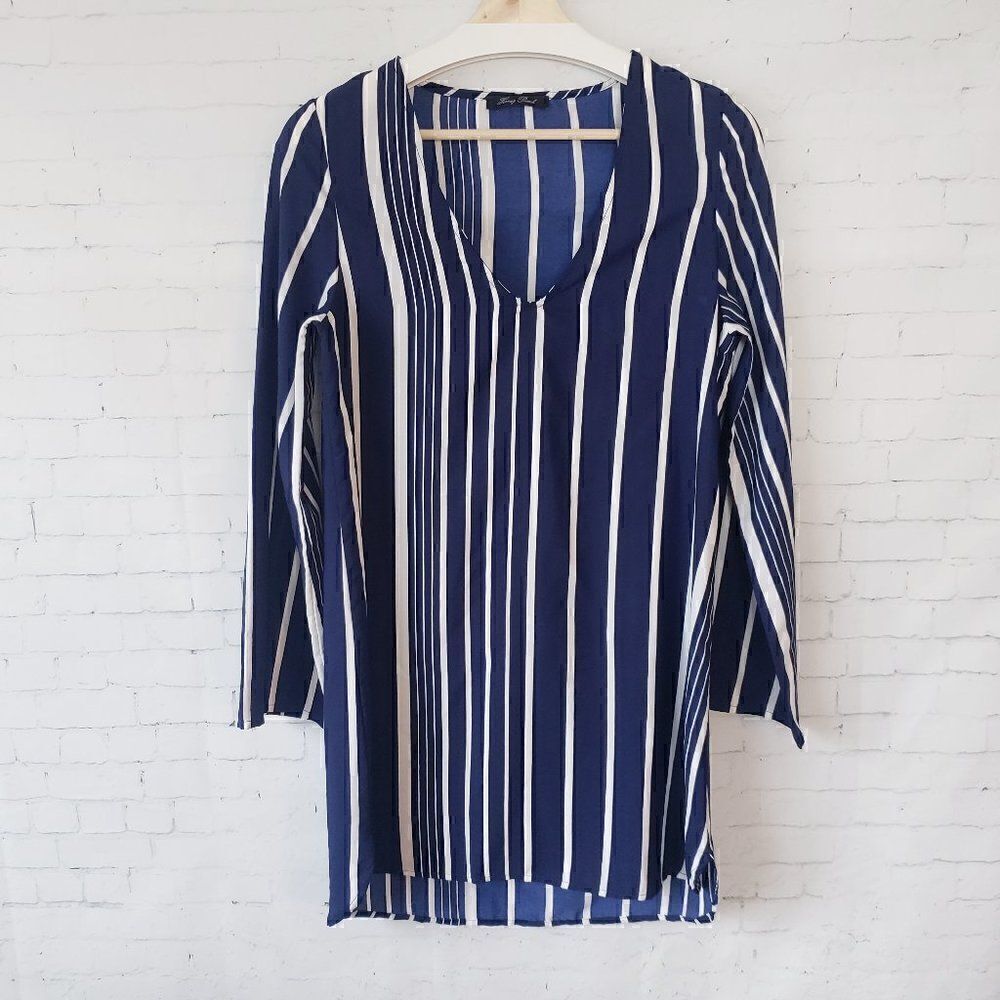 Honey Punch Tunic Shift Dress Size M Blue Striped V-Neck Casual Stitch Fix Light